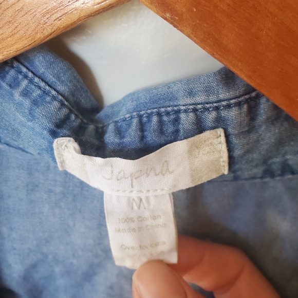 Blue button down - Picture 2 of 5